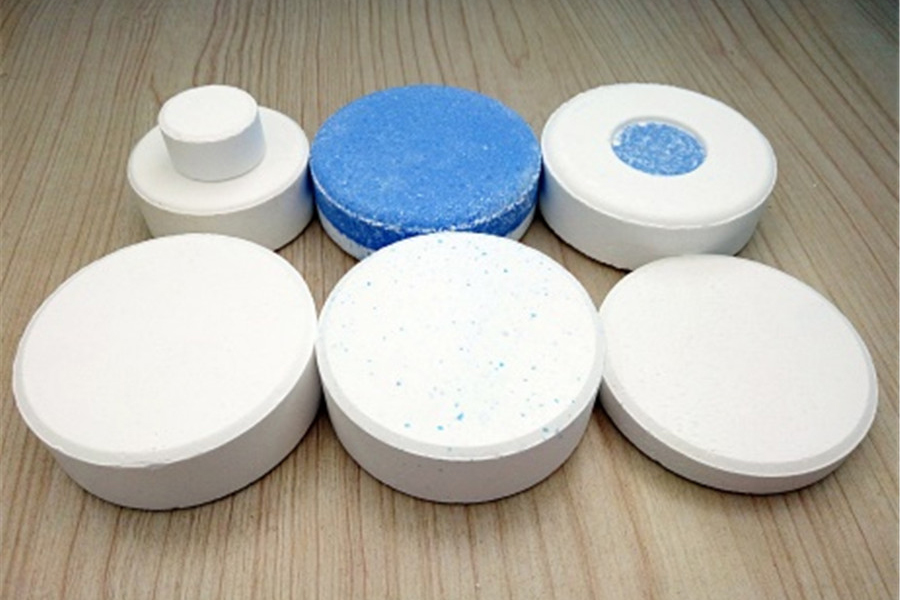 Limitation of Cyanuric acid content for swimming pool.