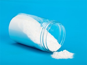 cyanuric acid pool chlorine stabilizer